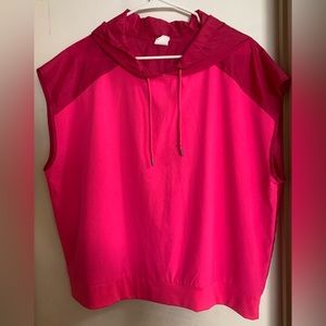 Avia hot pink sleeveless pullover windbreaker.